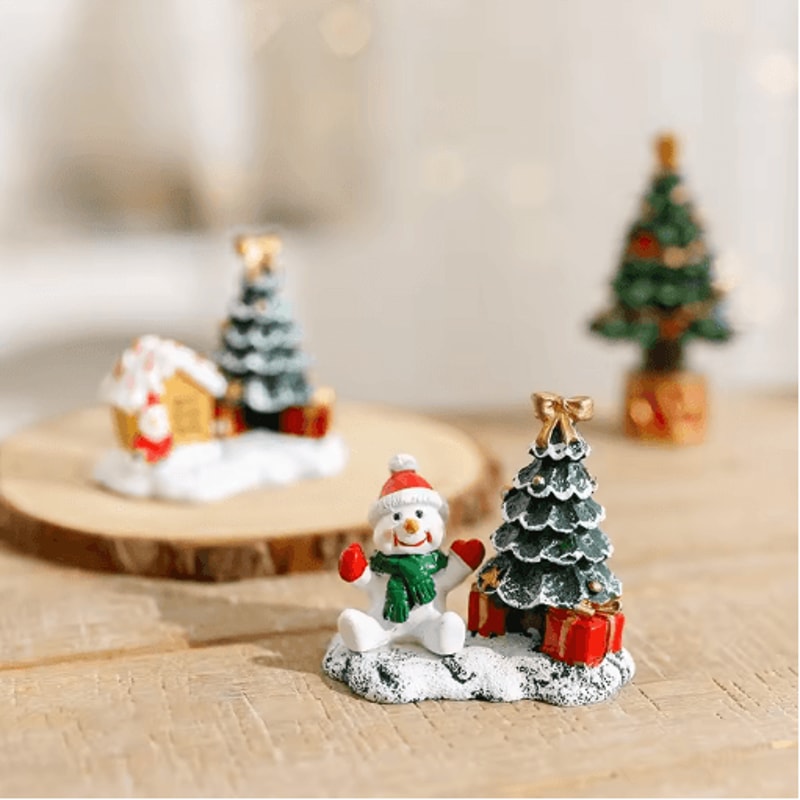 Festive Christmas Village Miniature Snowman And Winter House Desktop Decoration 7