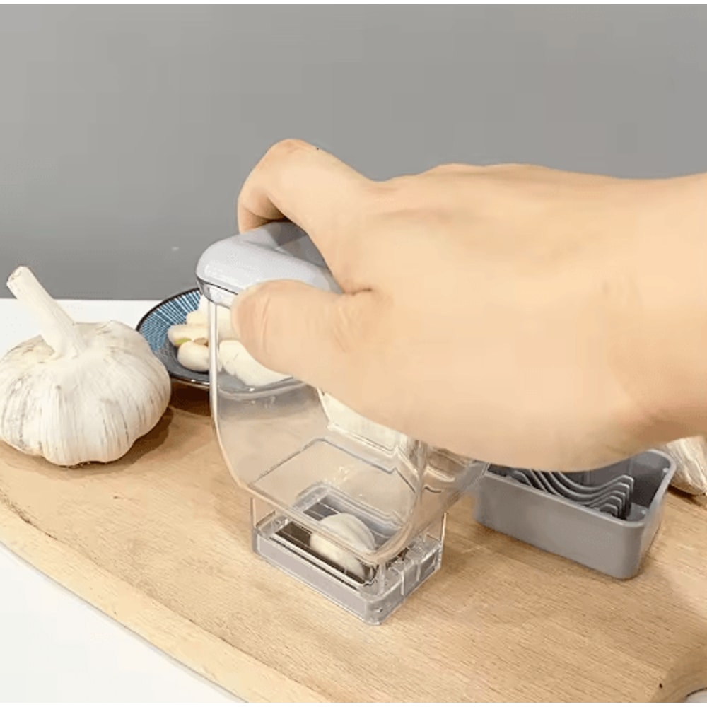 Manual Garlic Press Crusher Peeler Easy Clean Garlic Grinder Kitchen Tool 5