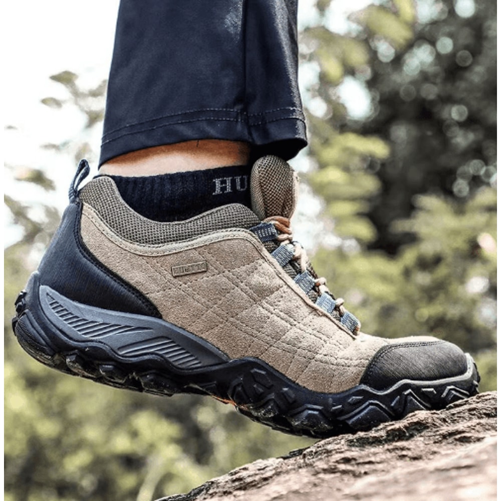 HUMTTO Mens Hiking Shoes Waterproof Leather Outdoor Trekking Climbing Sneakers 0