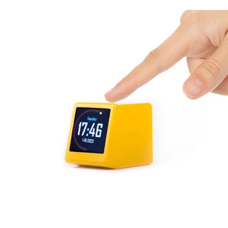 GeekMagic PRO Crypto Price Tracker Display RealTime Bitcoin Stock Desktop Ticker 5