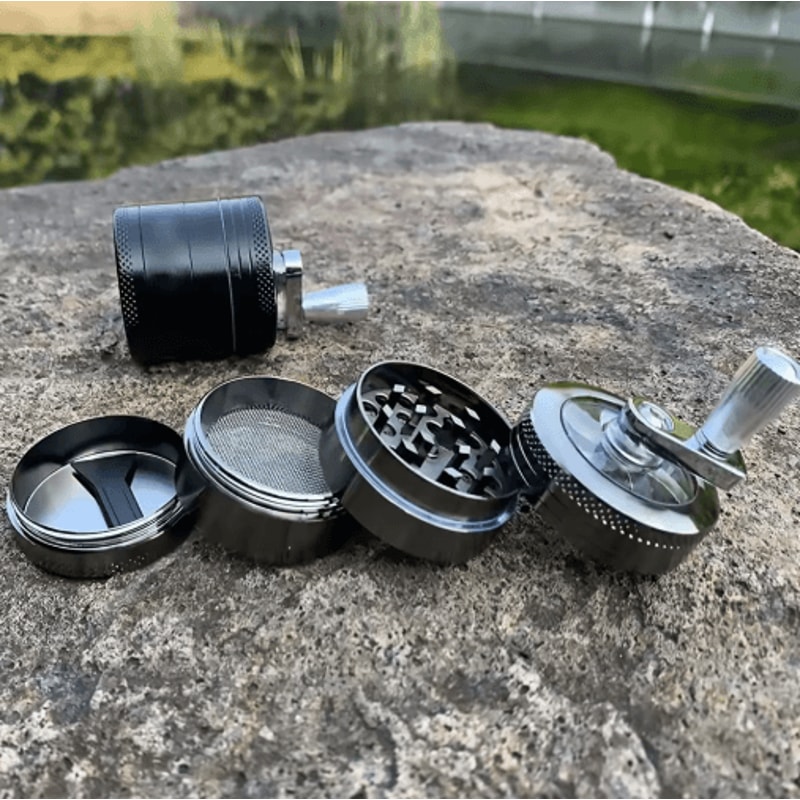 GrindEase Manual Spice Grinder Nutmeg Pepper Rock Salt Crusher Tool 3