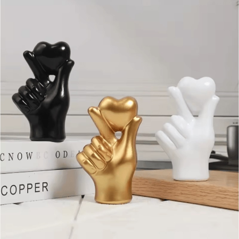 AmoraTouch Resin Love Gesture Ornament Romantic Modern Desktop Decor 0