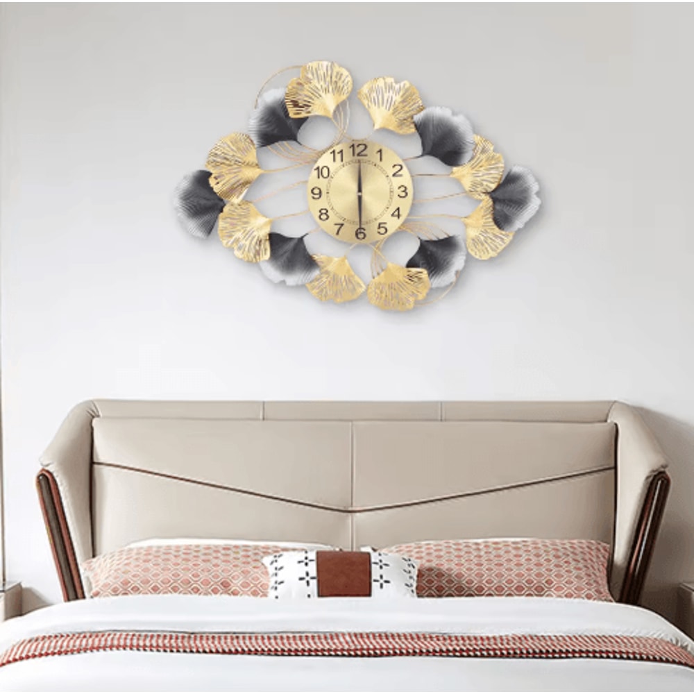 Aurelia Modern Luxury Gold Wall Clock Large Decorative Living Room Statement Piece 2