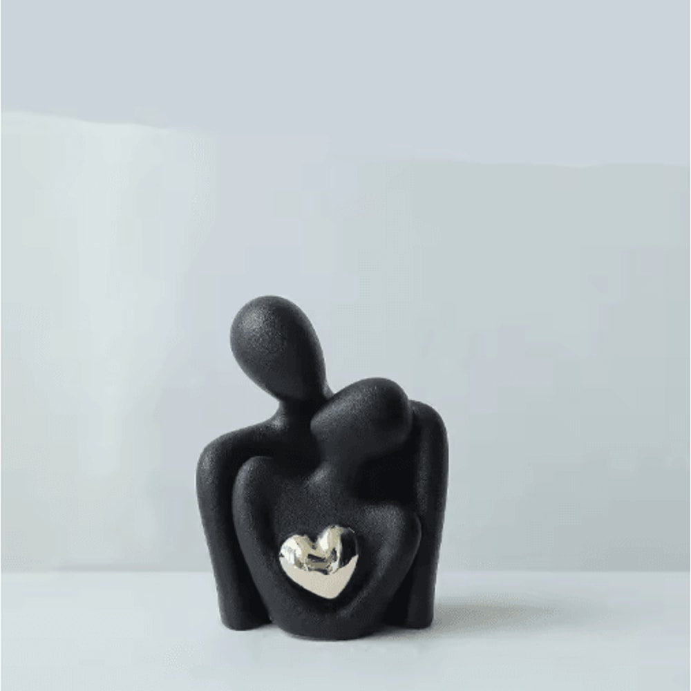 Romantic Couple Embrace Statue Elegant Love Figurine For Bedroom Home Decor 2