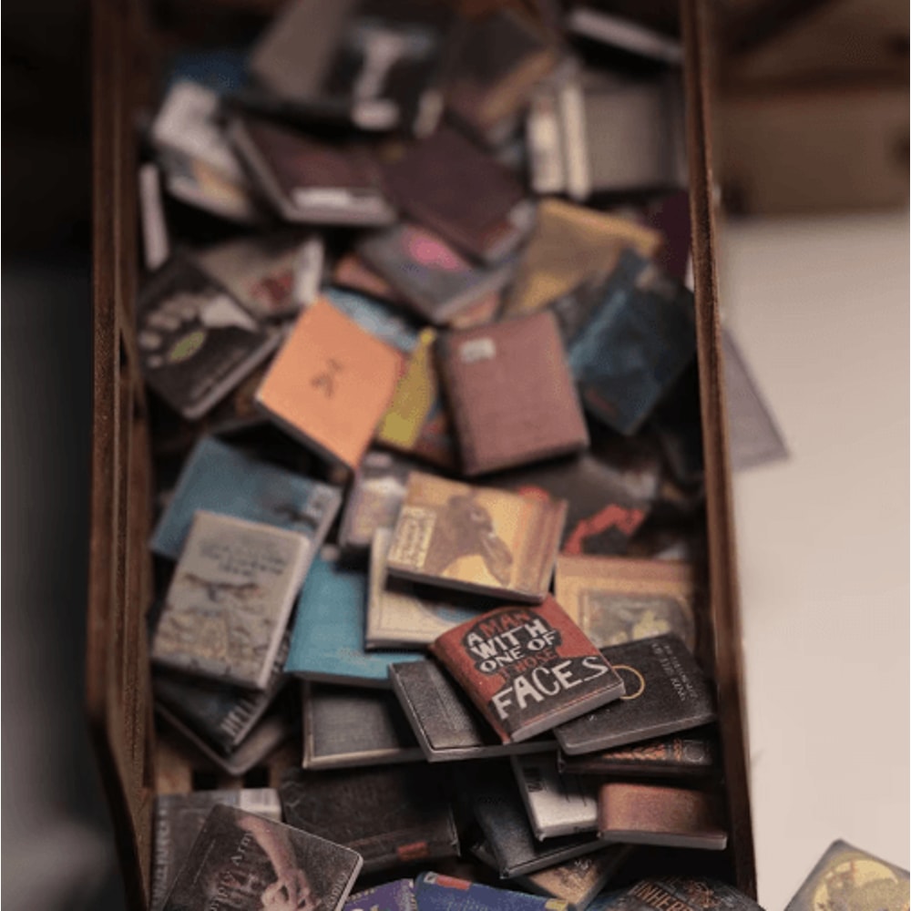 200PCS Miniature Dollhouse Books Set Tiny Decorative Library Accessories For Shelves Crafts 2