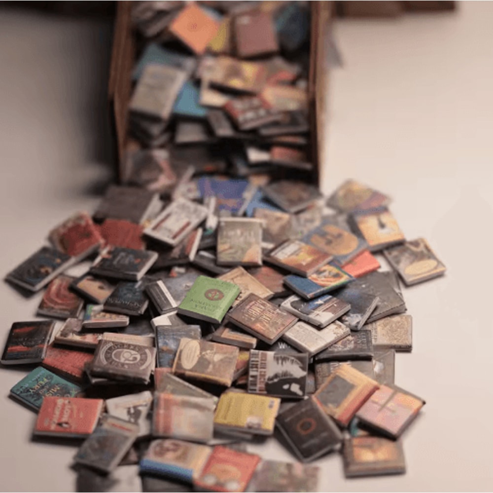 200PCS Miniature Dollhouse Books Set Tiny Decorative Library Accessories For Shelves Crafts 4