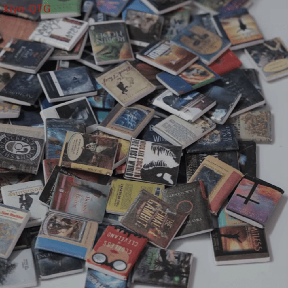 200PCS Miniature Dollhouse Books Set Tiny Decorative Library Accessories For Shelves Crafts 0