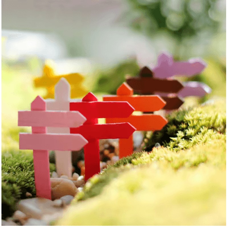 Mini Fairy Garden Accessories Set DIY Miniature Figurines For Garden Dollhouse Decor 9
