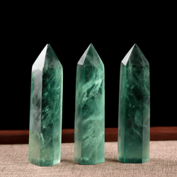 natural green fluorite crystal wand – polished fluorite crystal point for healing & decor