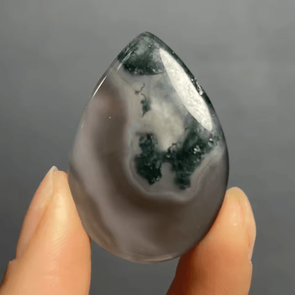 AuraStone Agate Pendant Natural Quartz Healing Crystal Jewelry Decor 2