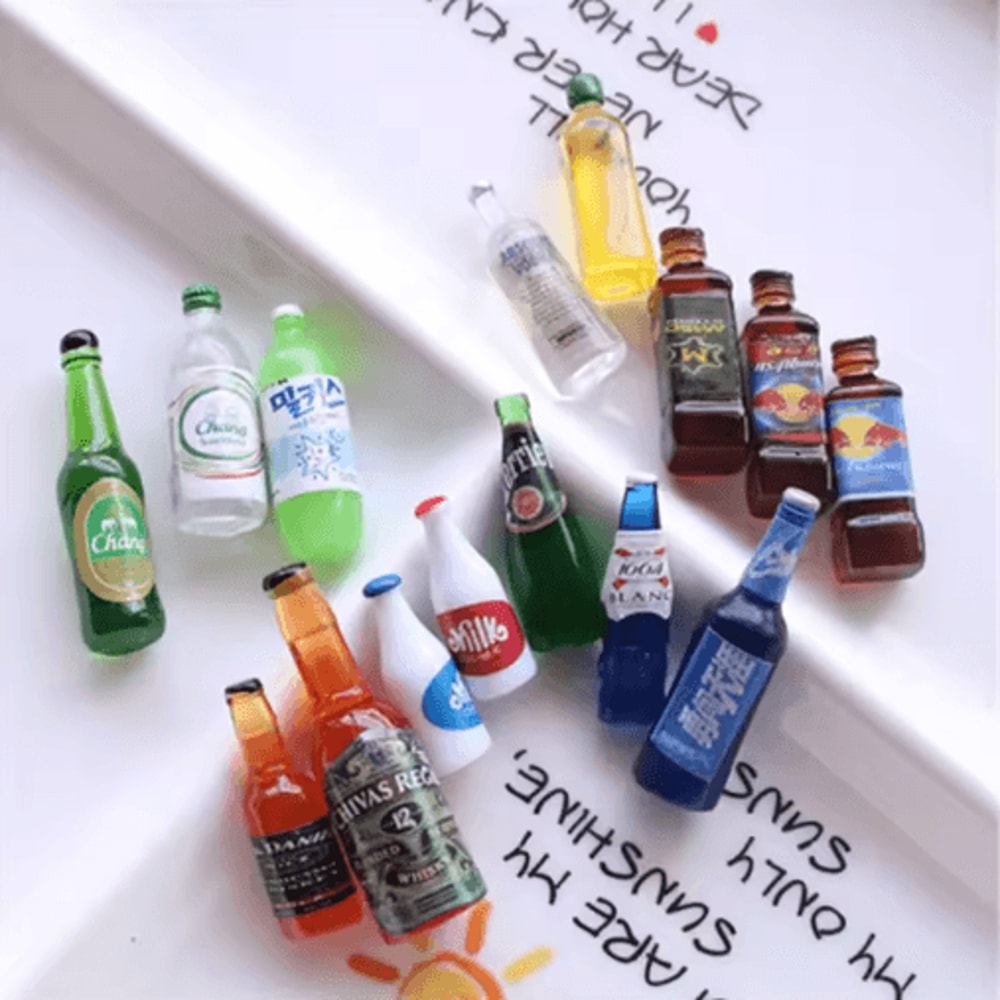 10pcs Miniature Beer Glass Set Resin Dollhouse Drink Accessories 7