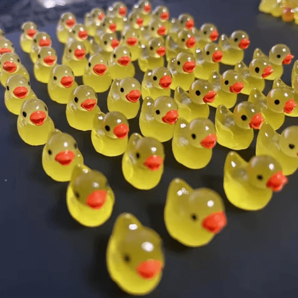 50PCS Glowing Mini Duck Figurines Resin Fairy Garden Micro Landscape Decor 1