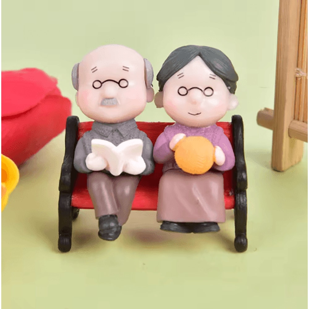 Mini Animal Couple Figurines With Stool Fairy Garden Miniatures Set For DIY Decor 10