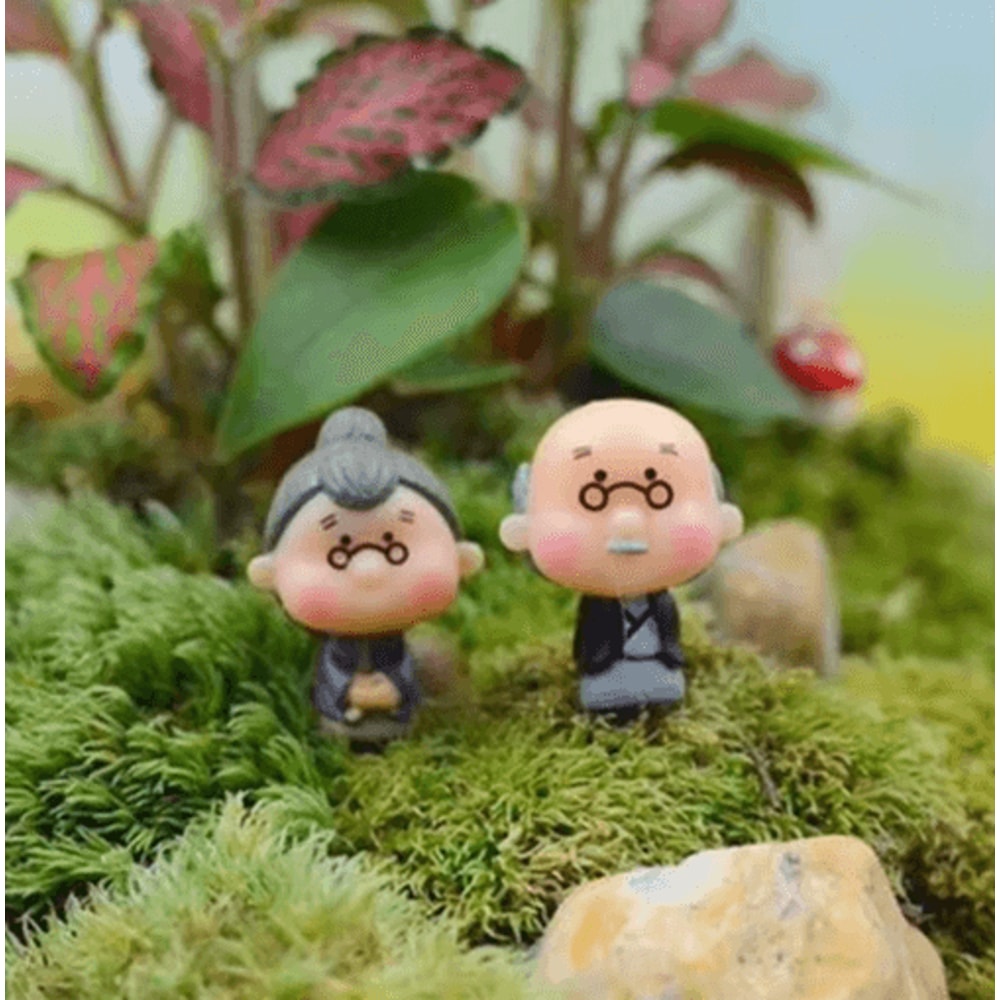 Mini Animal Couple Figurines With Stool Fairy Garden Miniatures Set For DIY Decor 11