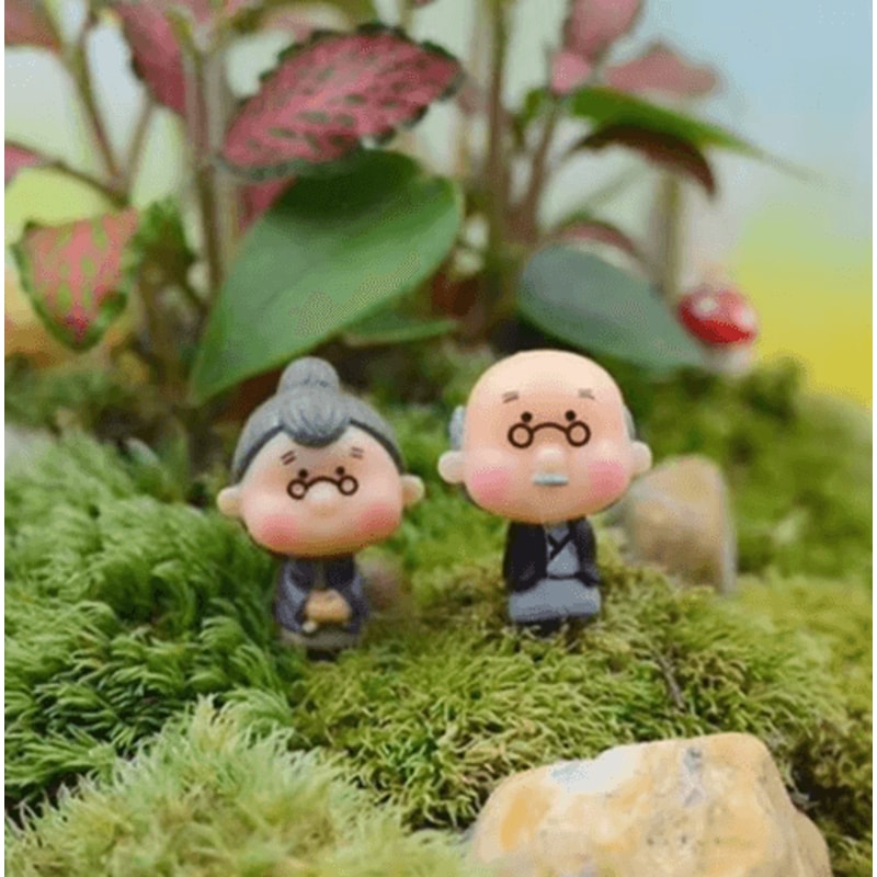 Mini Animal Couple Figurines With Stool Fairy Garden Miniatures Set For DIY Decor 11