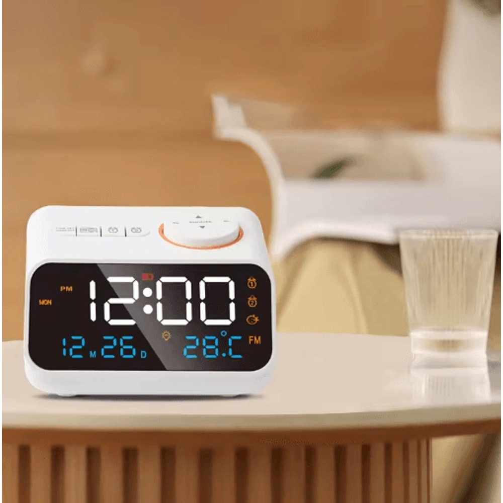 Smart LED Digital Alarm Clock With FM Radio USB Charging Modern Desk Clock 4