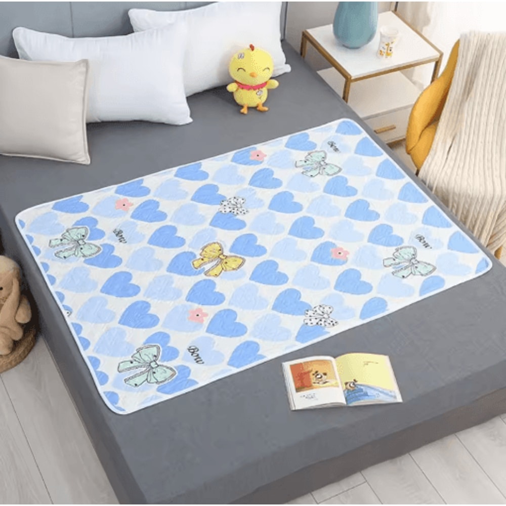 Washable Waterproof Underpad For Babies Adults Daily Protection 4