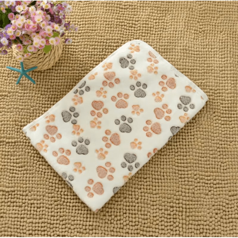 CozyPaw Flannel Pet Blanket Soft Paw Print Puppy Cat Blanket For Warmth Comfort 6