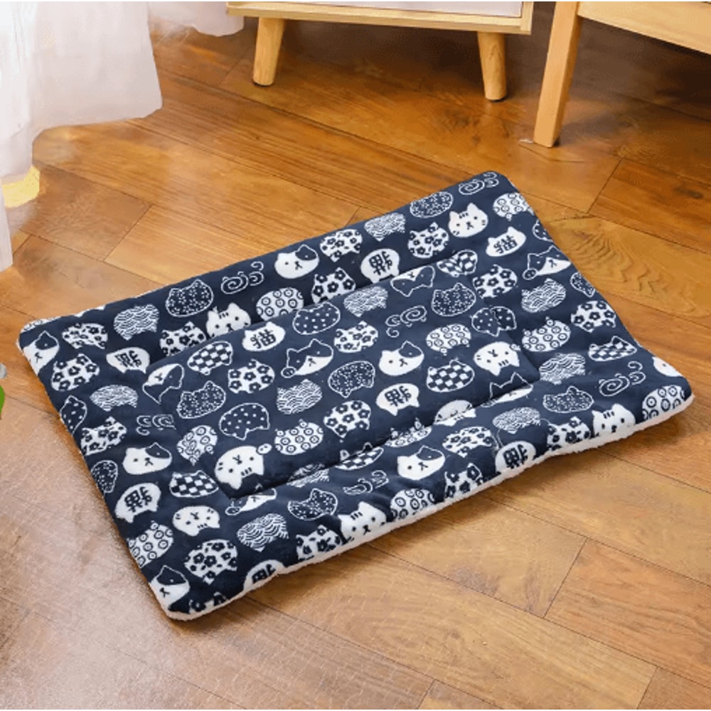 Cloud Nest Thickened Flannel Pet Sleeping Mat Warm Cushion For Cats Small Dogs 5
