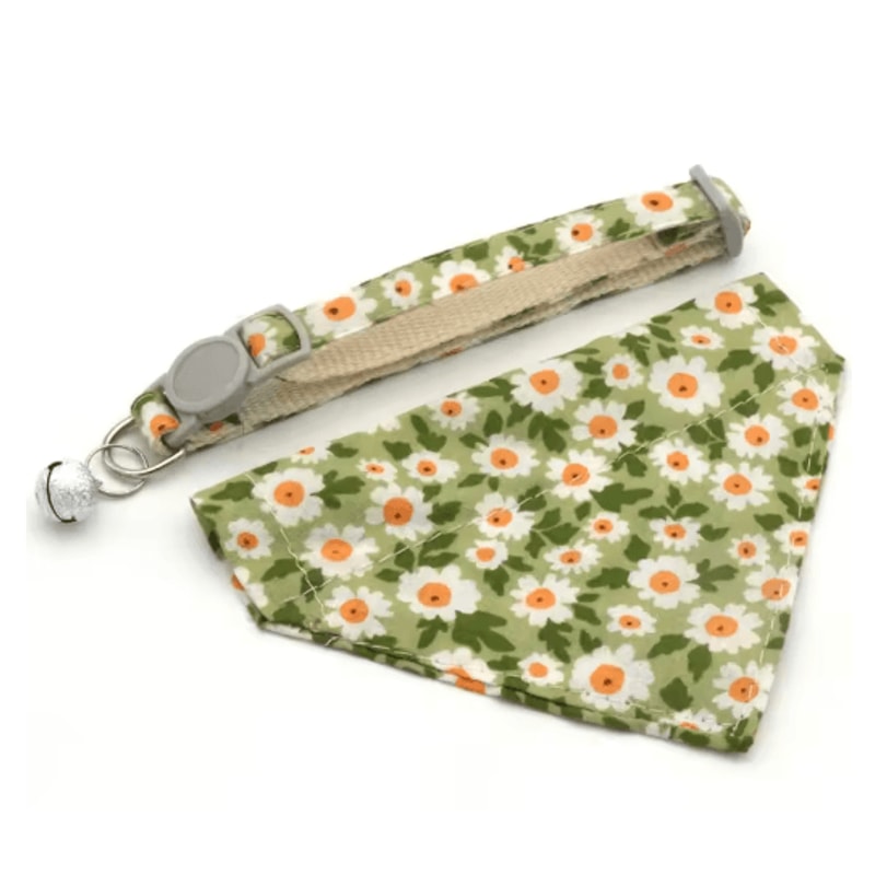 Daisy Charm Adjustable Pet Bandana Collar For Cats Small Dogs 4