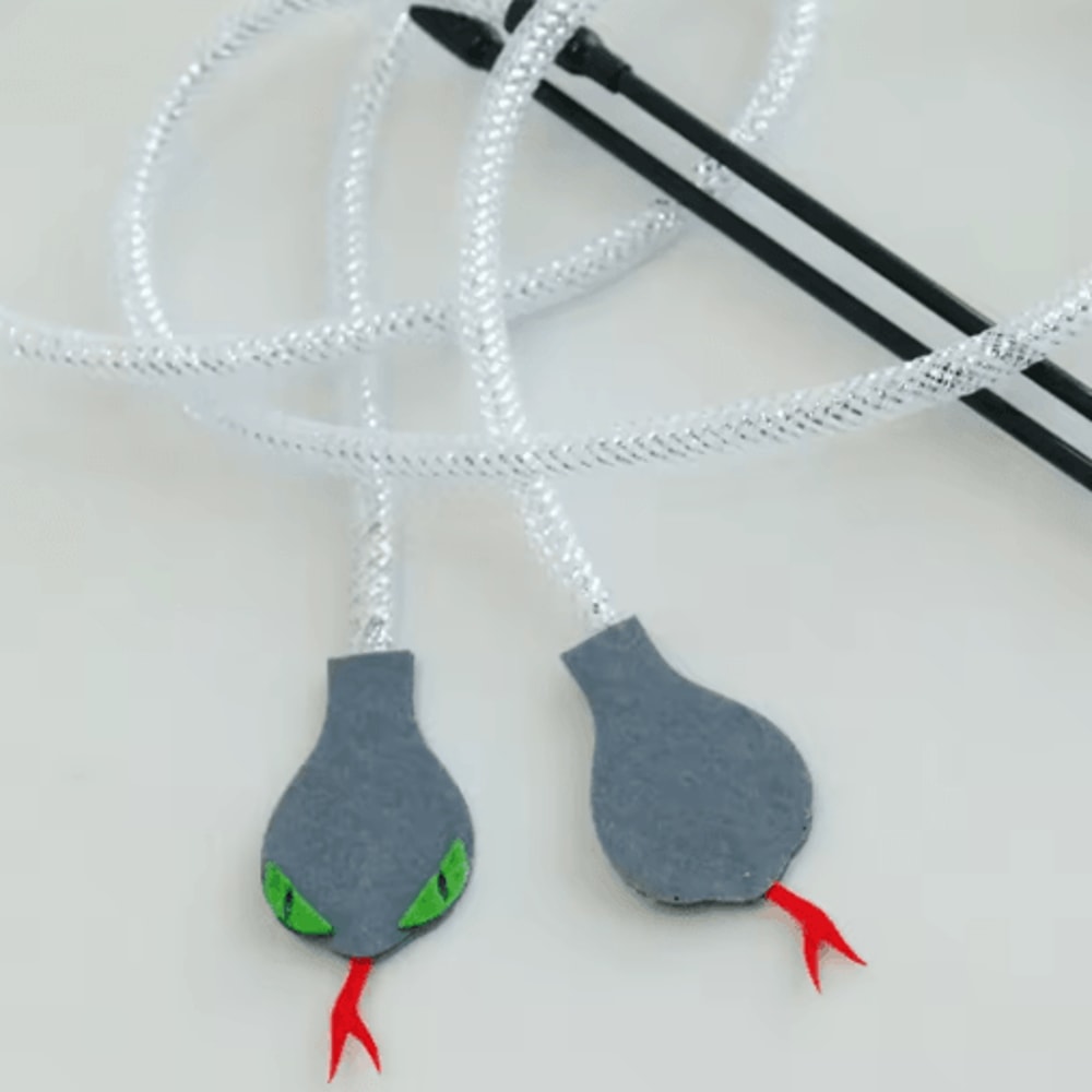 Snake Cat Teaser Wand With Bell Interactive Squeaky Felt Toy For Cats And Kittens 2