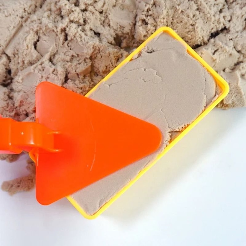 3 Piece Snow And Sand Brick Mold Set Kids Outdoor Building Toy 1