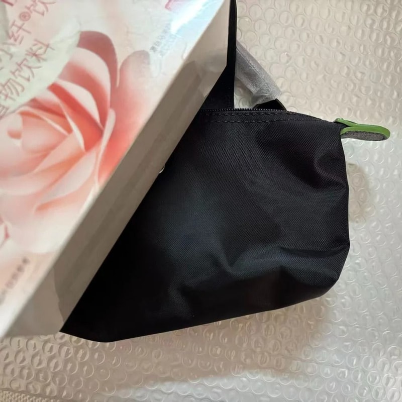 Mini Dumpling Bag Y2K Nylon Crossbody Waterproof Shoulder Bag 4