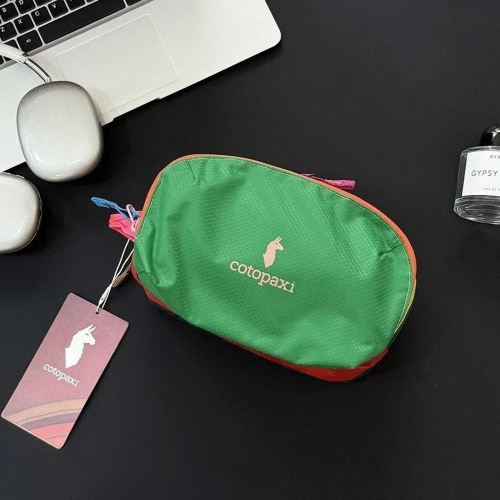 Dopamine Color Waterproof Nylon Large Capacity Leisure Sports Storage Bag 3