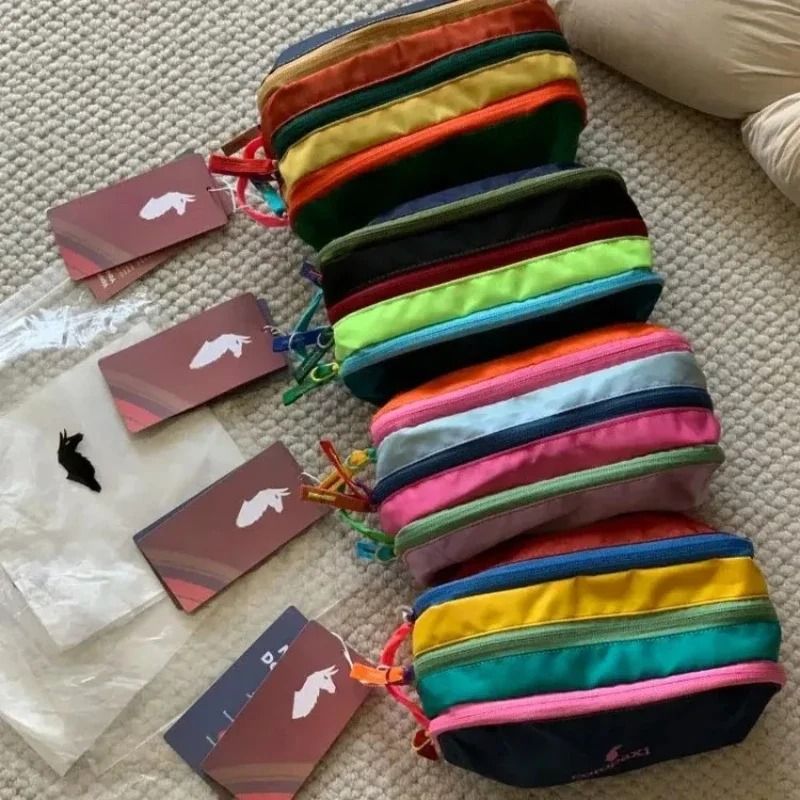 Dopamine Color Waterproof Nylon Large Capacity Leisure Sports Storage Bag 7