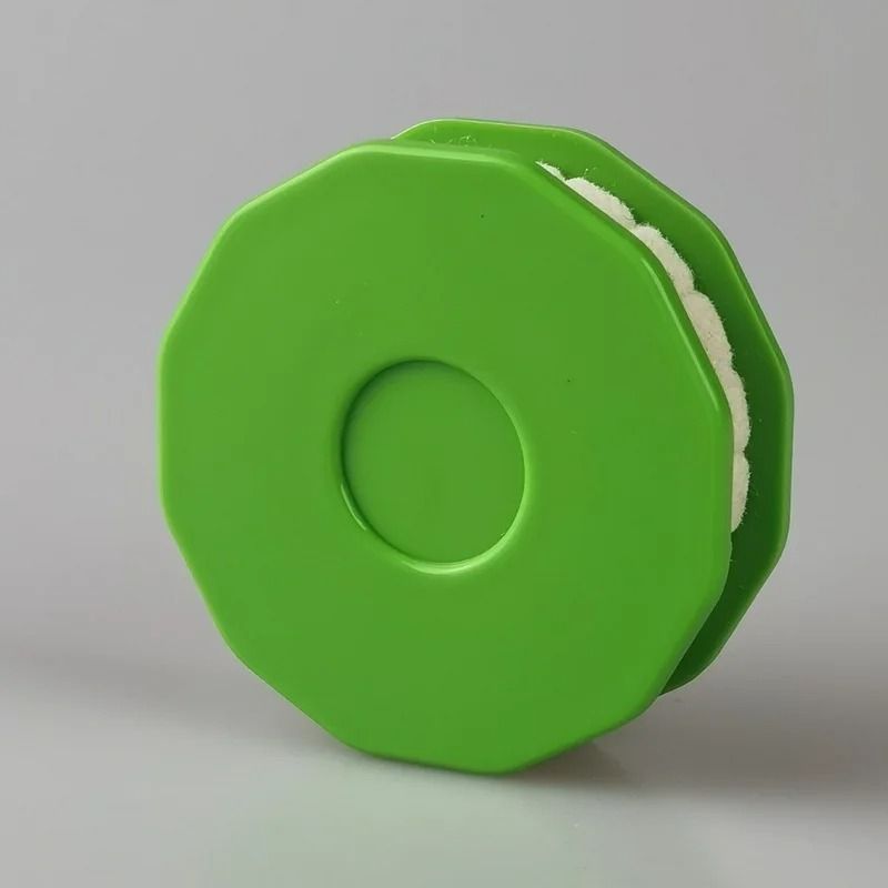 Bicycle Chain Oil Lubricator Roller Cleaner Chain Oiler Tool 1