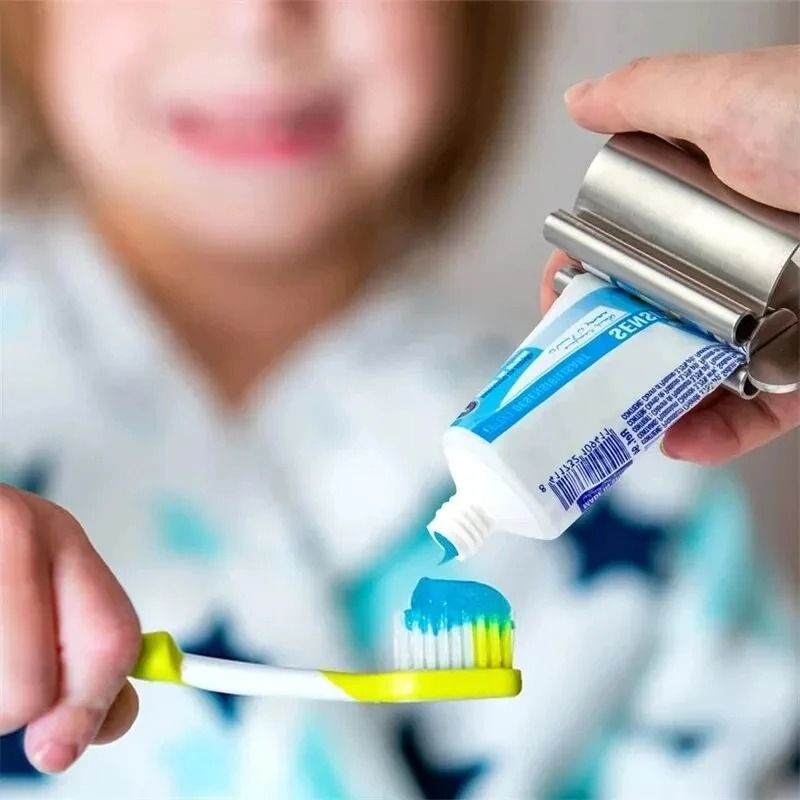 Stainless Steel Toothpaste Tube Squeezer Roller For Bathroom And Cosmetics 5