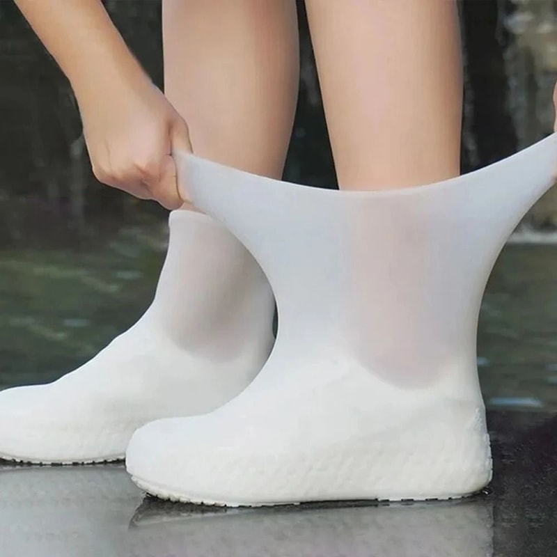 Reusable Waterproof Shoe Covers With Anti Slip Sole For Rain Protection 2
