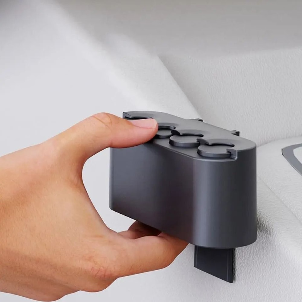 Large Capacity Car Coin Organizer With Removable Four Slot Coin Clips 2