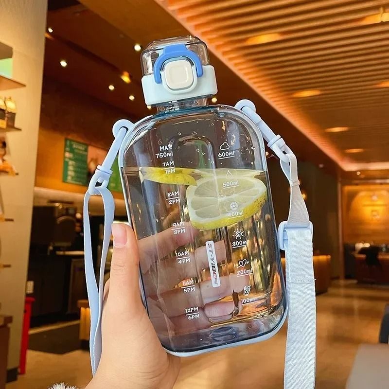 750 ML Flat Water Bottle With Time Marker Leakproof Portable Sports Bottle 5