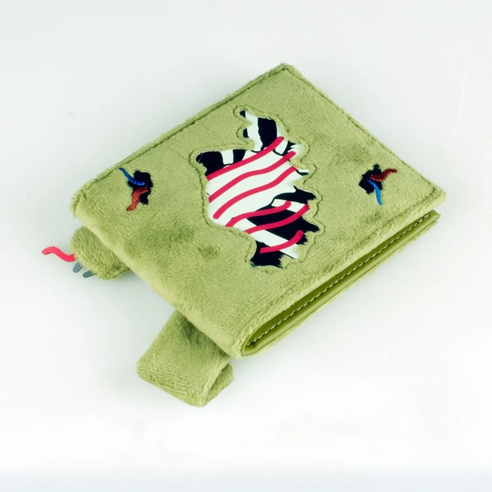 Bi Fold Faux Fur Wallet Personalized Card Holder With ID Slots And 3D Texture 5