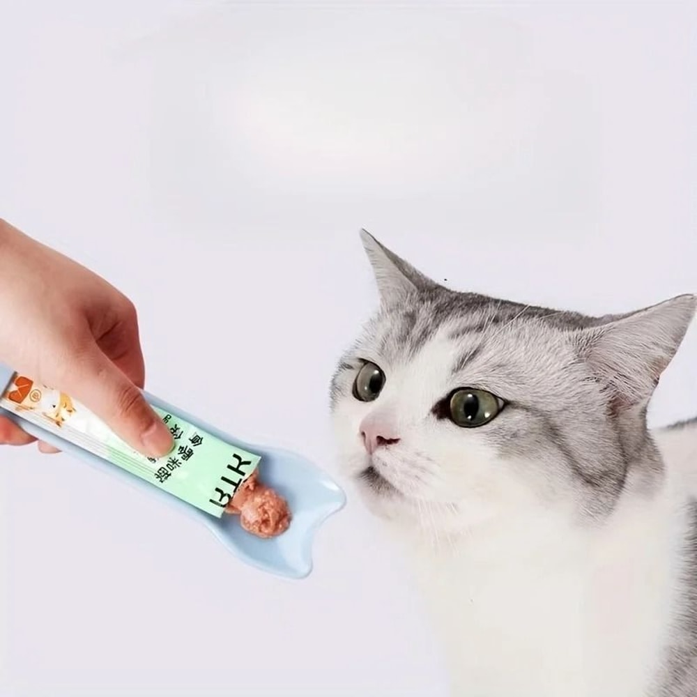 Cat Treat Feeder Spoon Lickable Wet Cat Treat Squeeze Tool 7