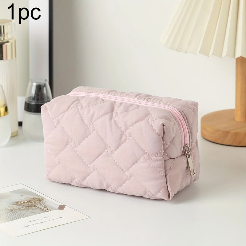 Large Capacity Makeup Organizer Bag Travel Cosmetic Storage With Multiple Compartments 2