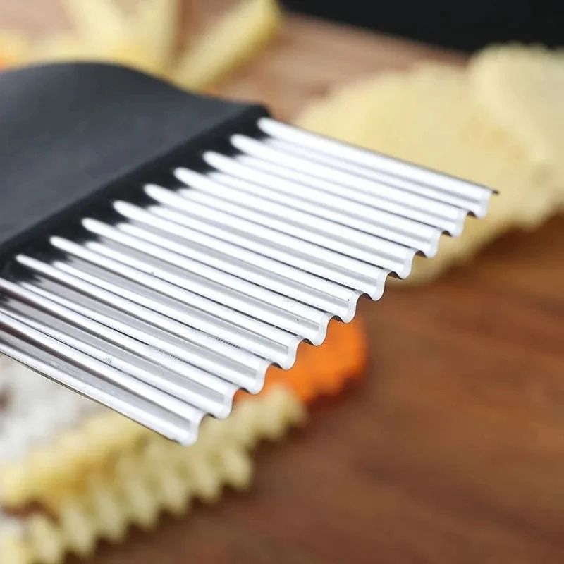 Stainless Steel Crinkle Cutter Wavy Potato Slicer For Fries Chips And Veggies 4