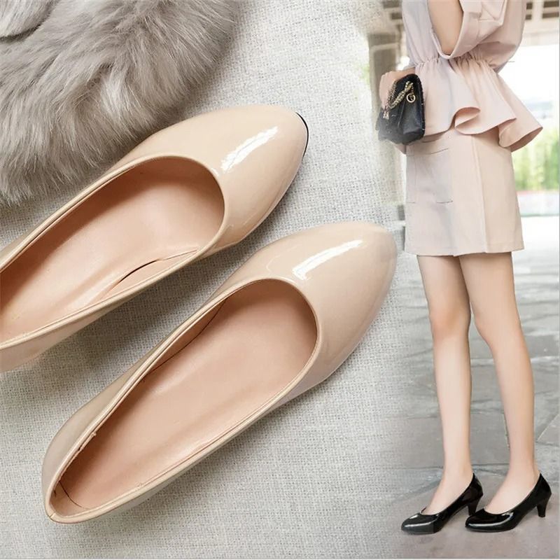 Elegance Lift Medium Heel Pumps For Women 8
