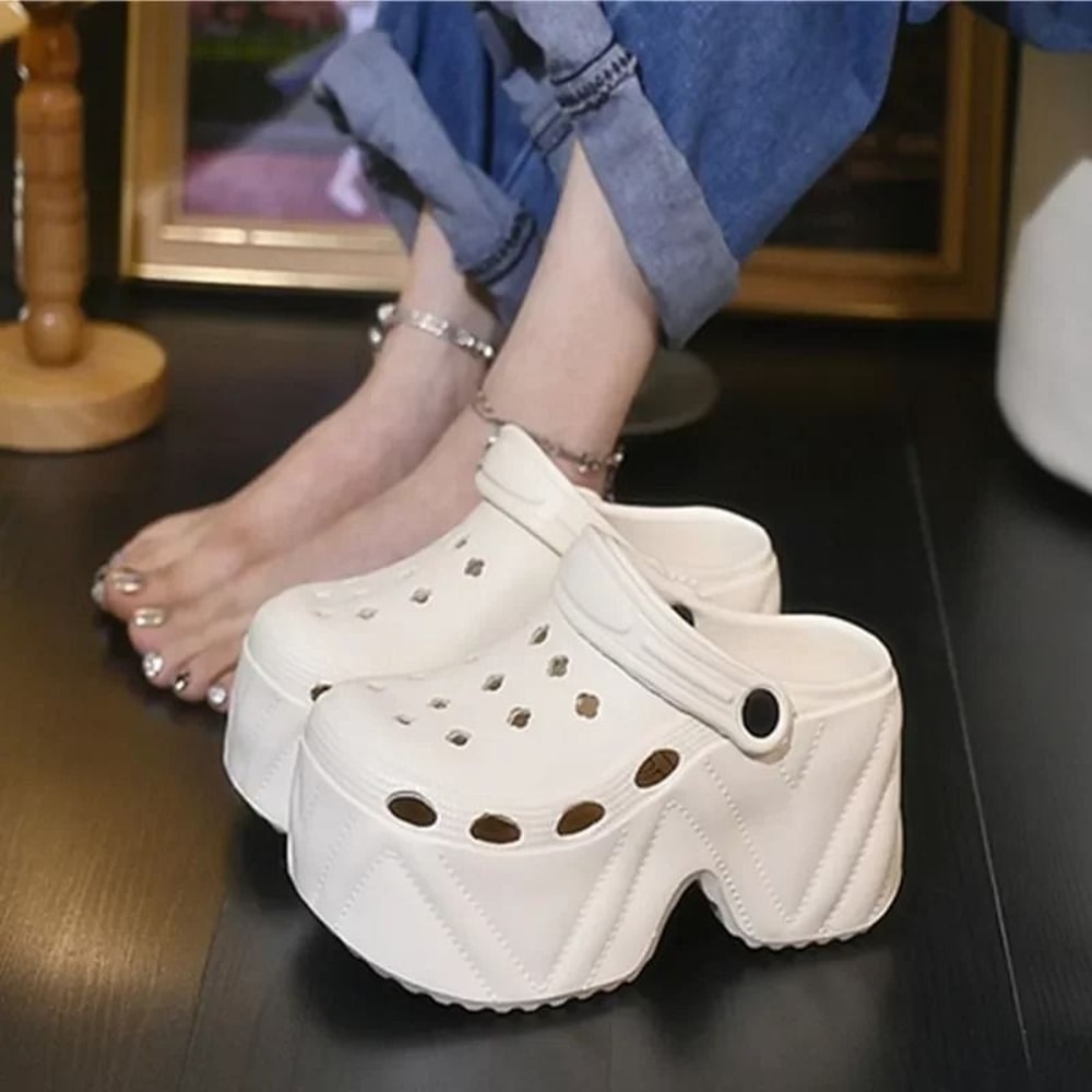CloudLift 9cm Platform Garden Clogs For Women 23