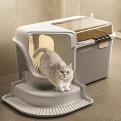 large enclosed cat litter box with corridor design and lid