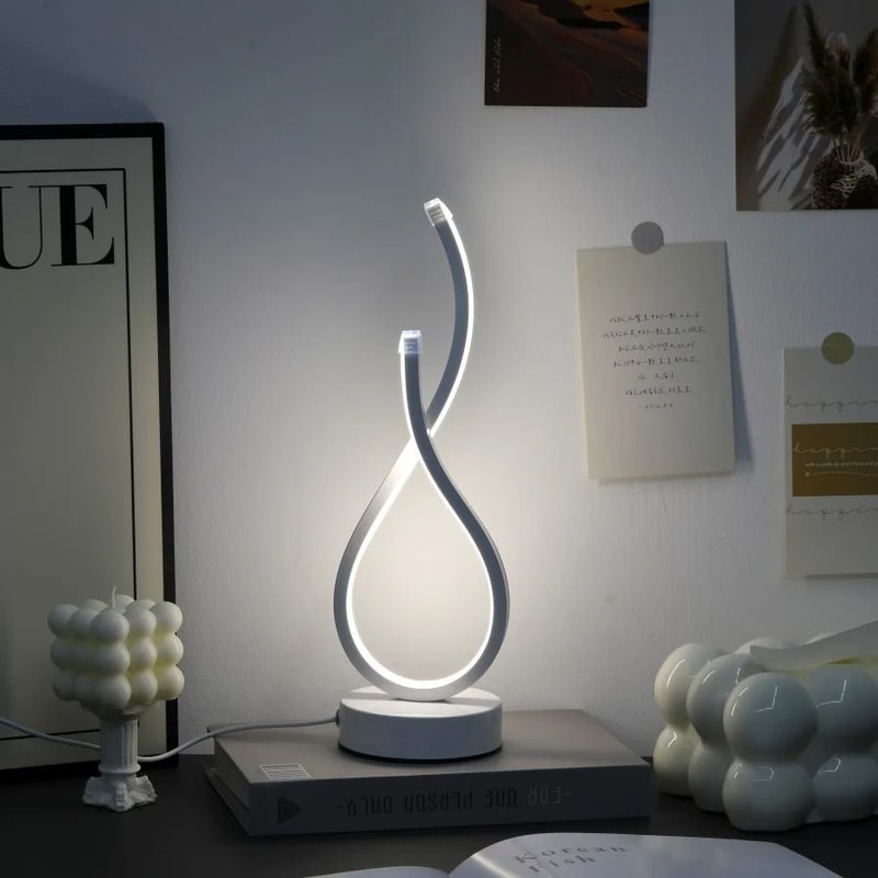 Modern White LOVE Gesture Desktop Lamp USB Powered Three Color LED Night Light 3