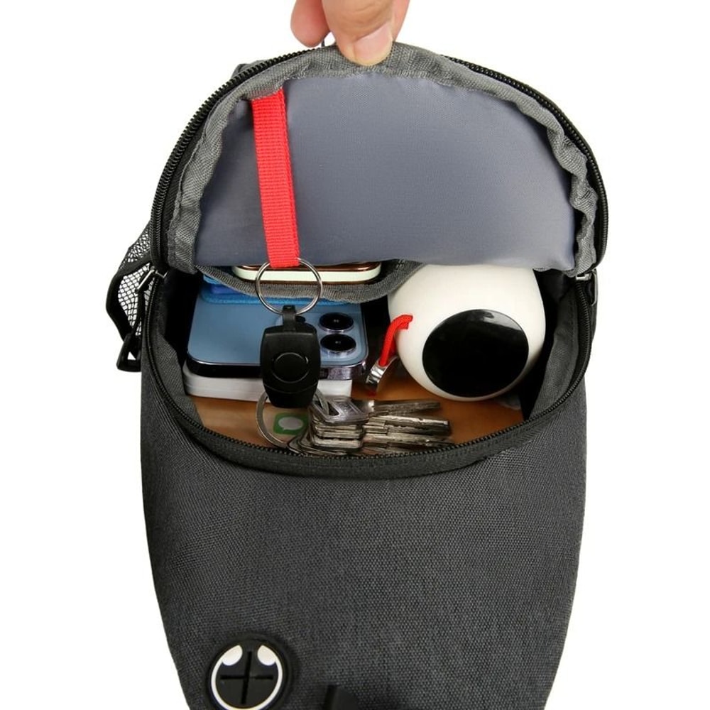 Mens Adjustable Chest Crossbody Bag For Travel And Outdoor Sports 9