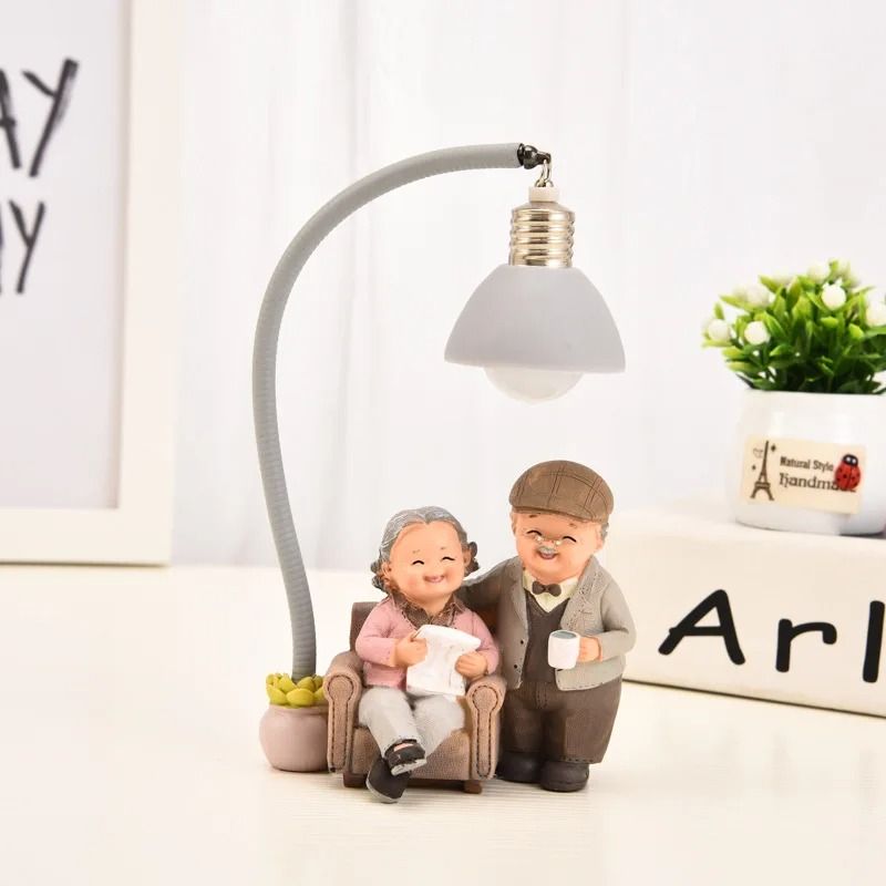 ForeverLove Grandparents Couple Ornament Romantic Figurine Home Decor 7