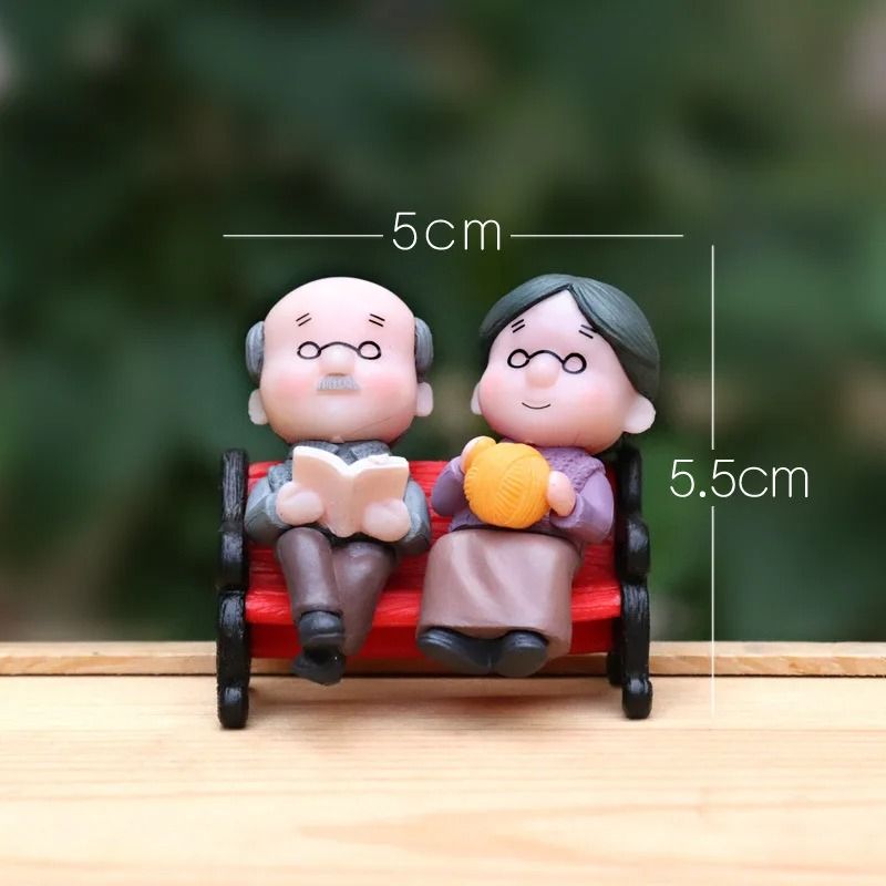 SweetBond Grandma Grandpa Mini Figurines Fairy Garden Couple Ornament 3