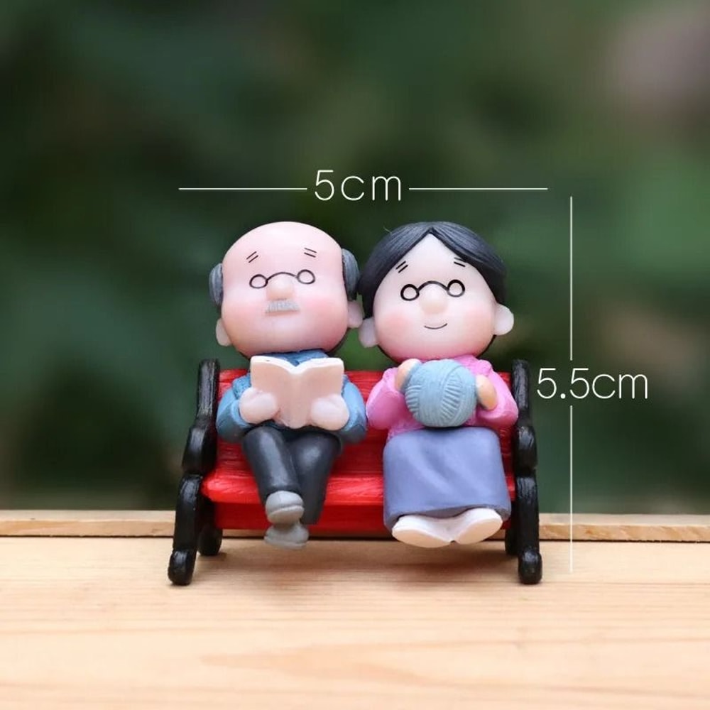 SweetBond Grandma Grandpa Mini Figurines Fairy Garden Couple Ornament 4