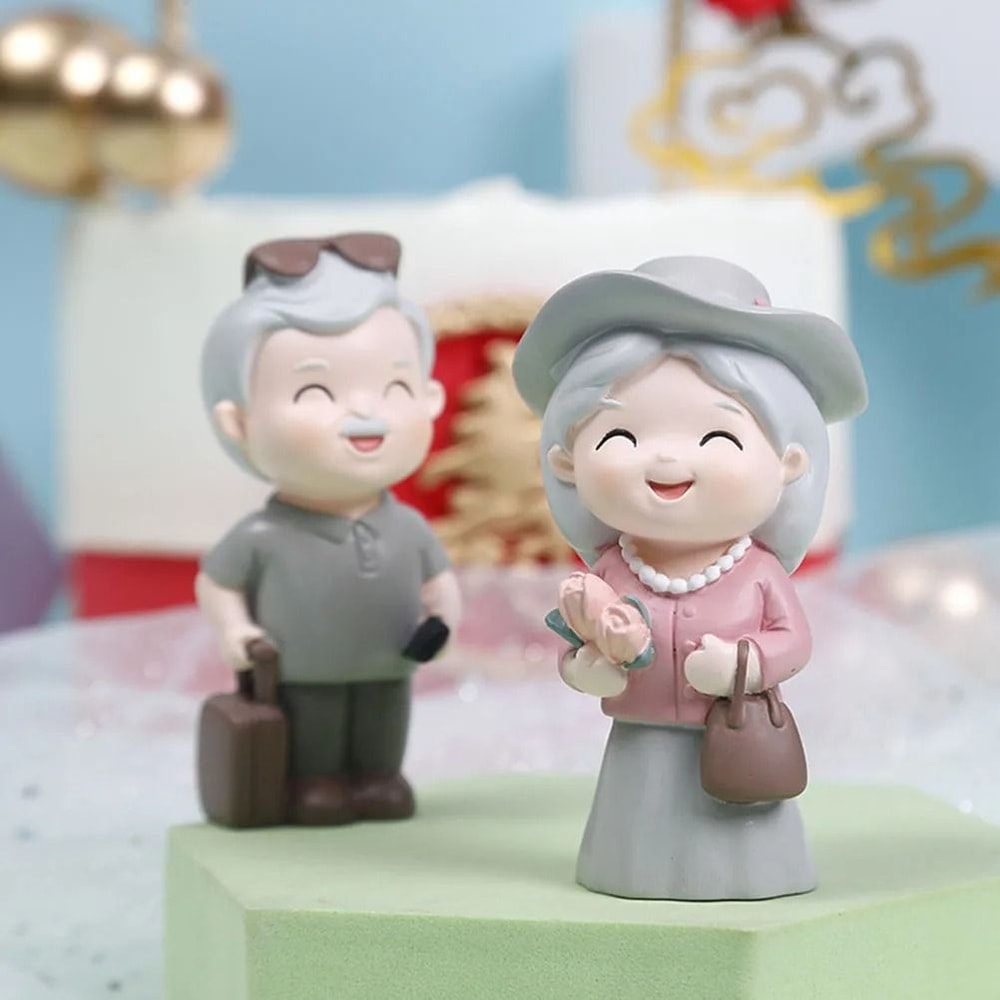 JourneyTogether Grandparents Figurine Statue Traveling Elderly Couple Decor 2