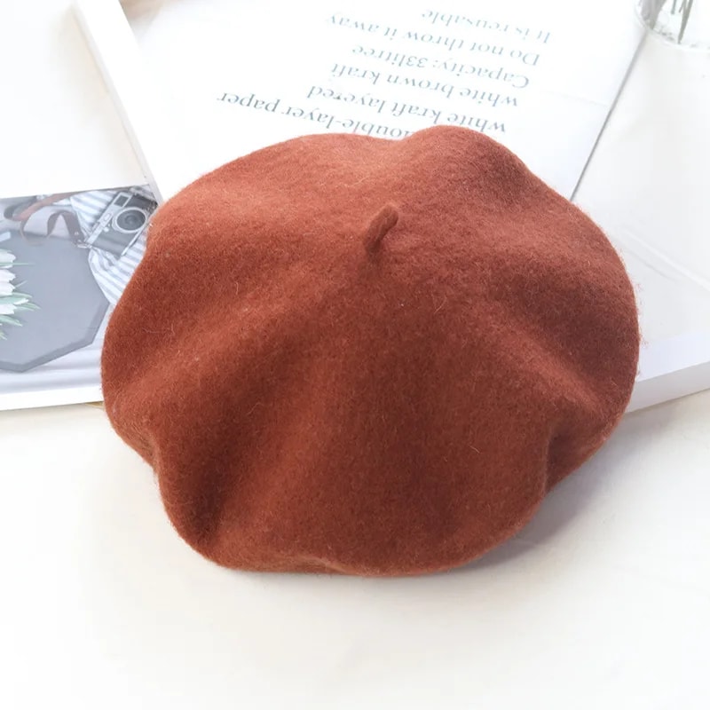 French Beret Hat for Women, Cozy Winter Beret Cap for Chic Everyday Outfits
