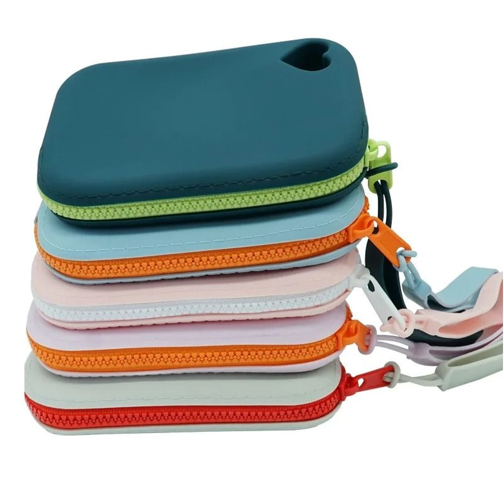 Portable Silicone Zipper Clutch Pouch With Wristlet Storage Bag 0