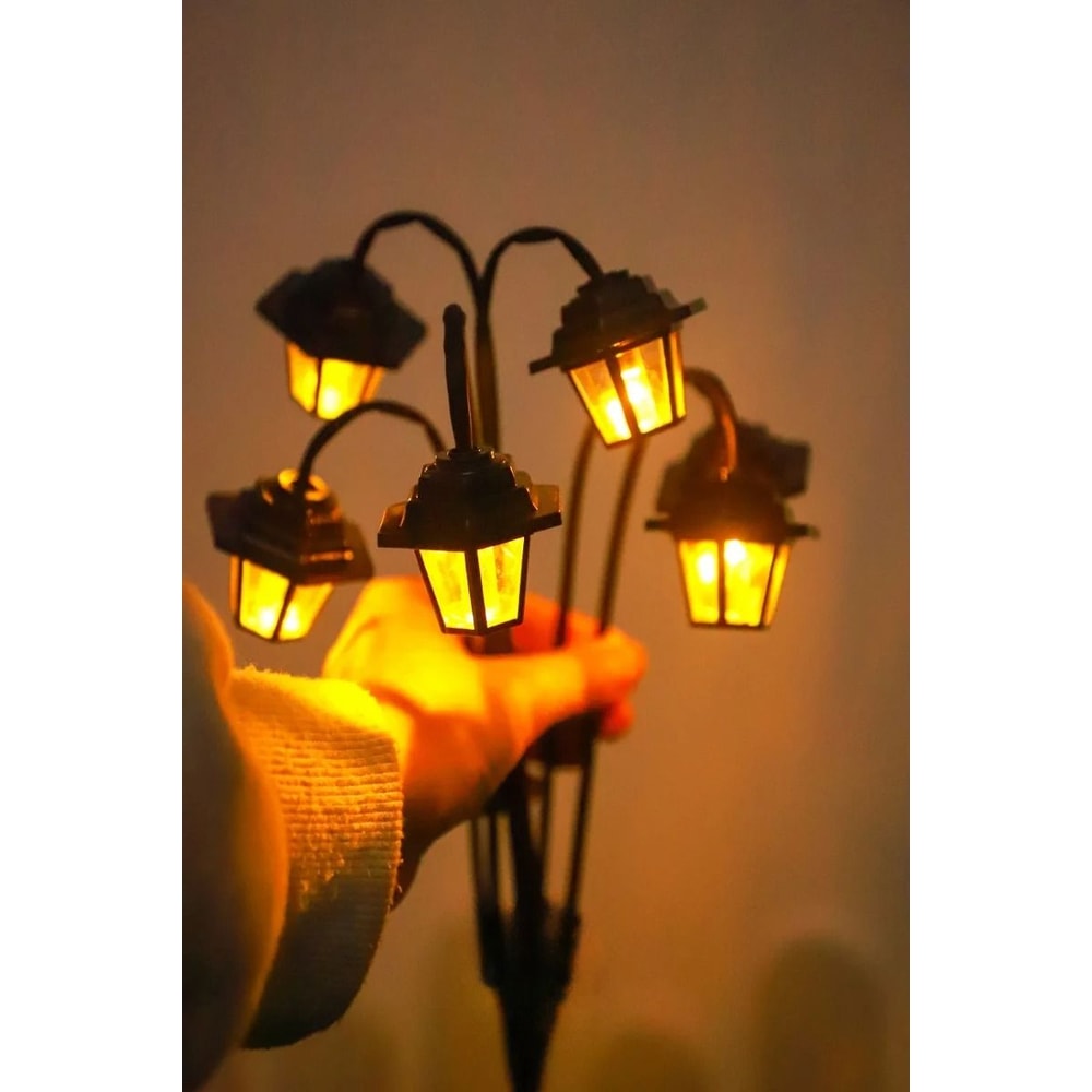 Retro Solar Garden Lantern Vintage Street Lamp Outdoor Decorative Light 6